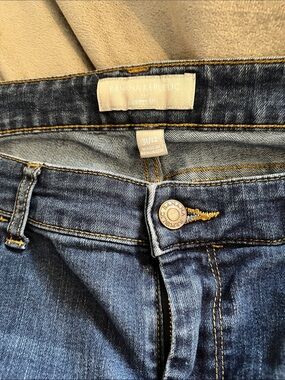 Banana Republic Women’s Skinny Jeans - Dark Blue with Gold Stitching